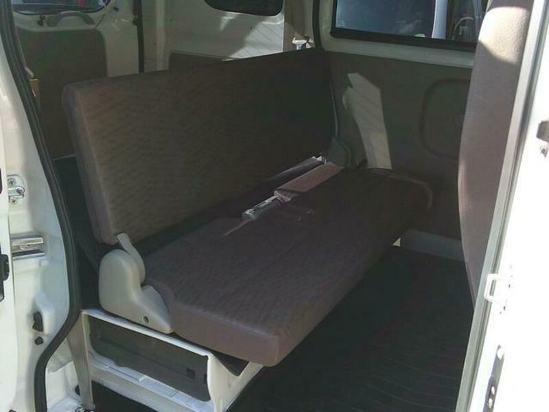 MINICAB VAN