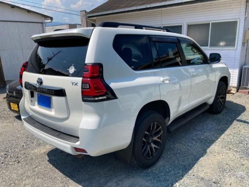 LAND CRUISER PRADO