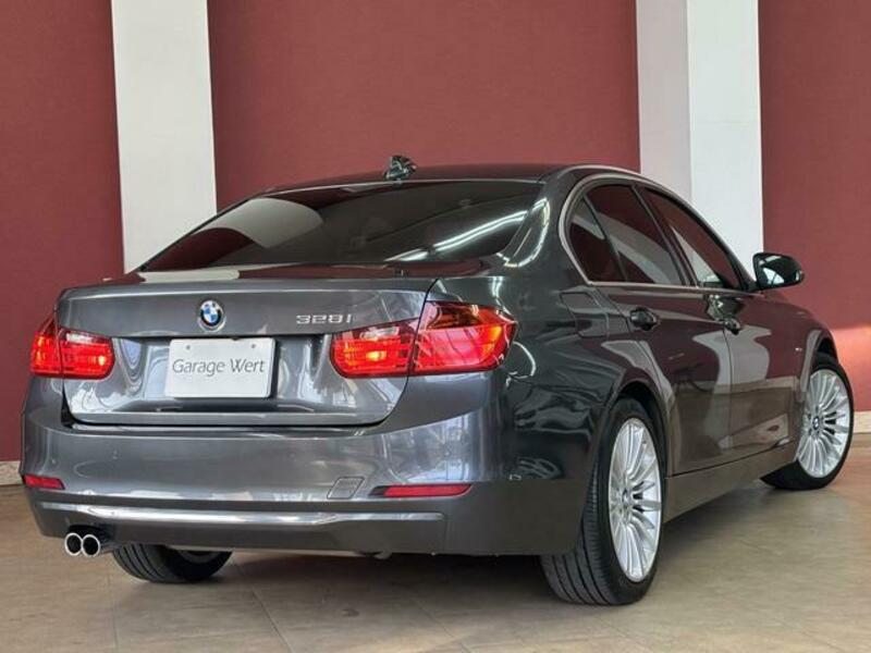 3 SERIES