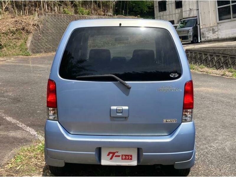 WAGON R