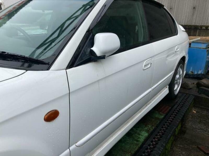 LEGACY B4