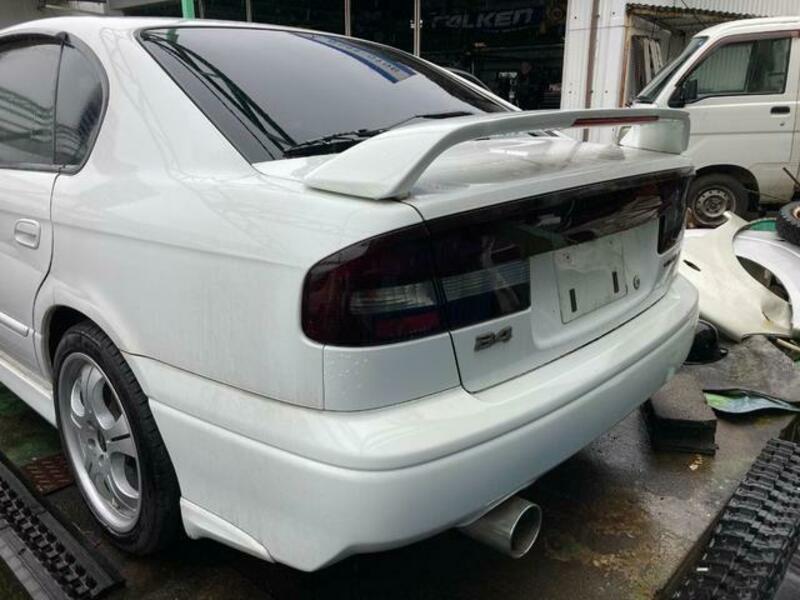 LEGACY B4