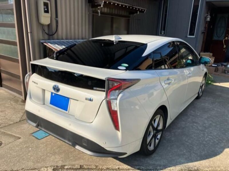 PRIUS
