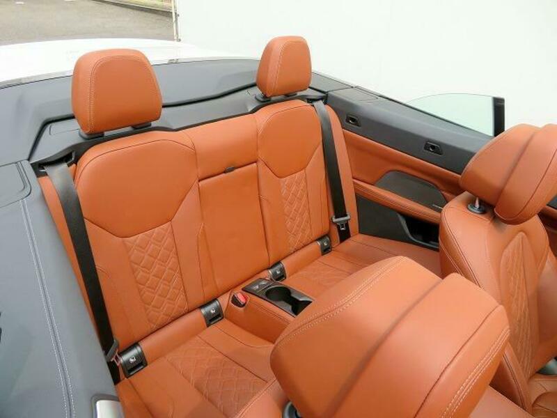 4 SERIES