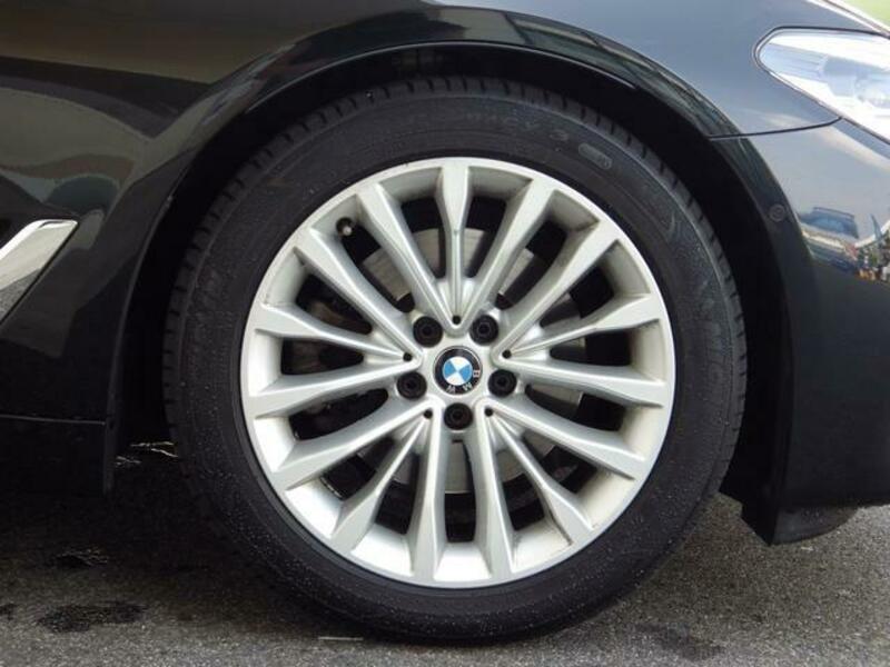 5 SERIES