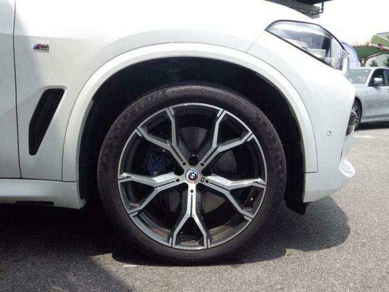 X5