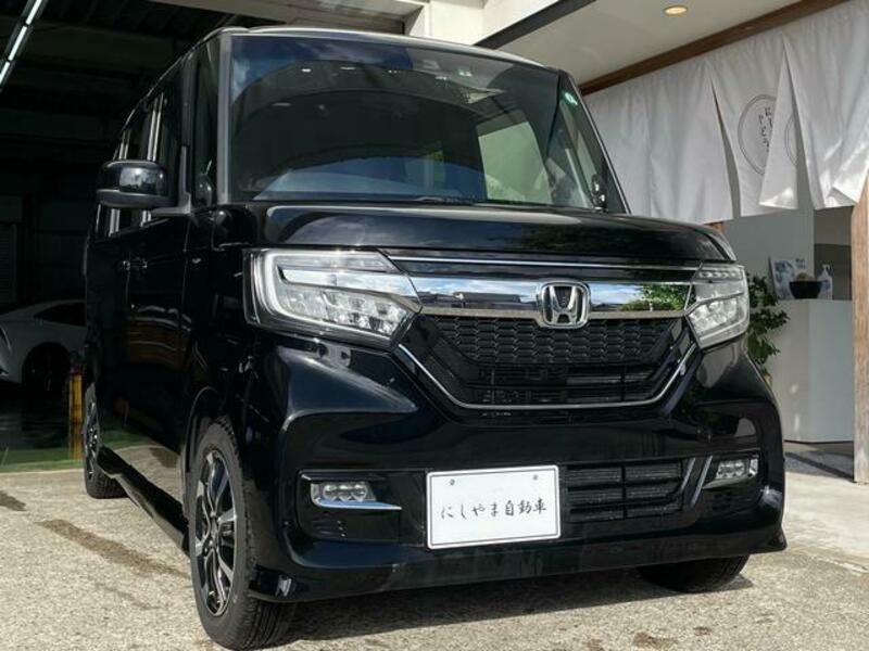 HONDA N BOX CUSTOM