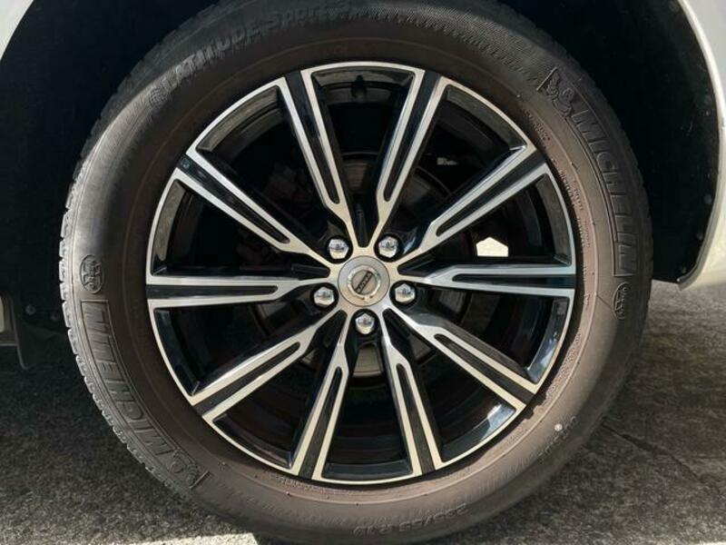 XC60