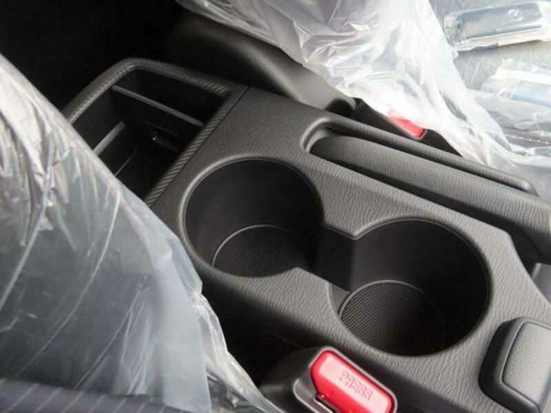 MAZDA2