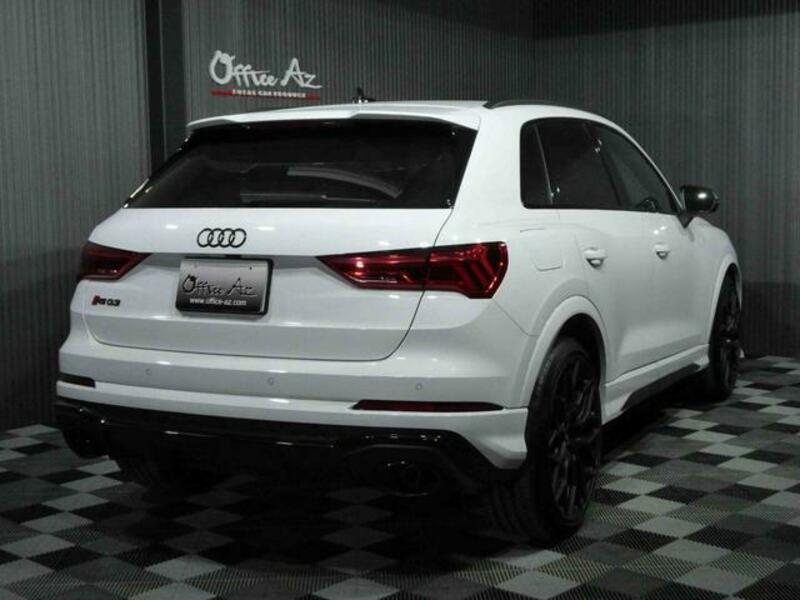 RS Q3