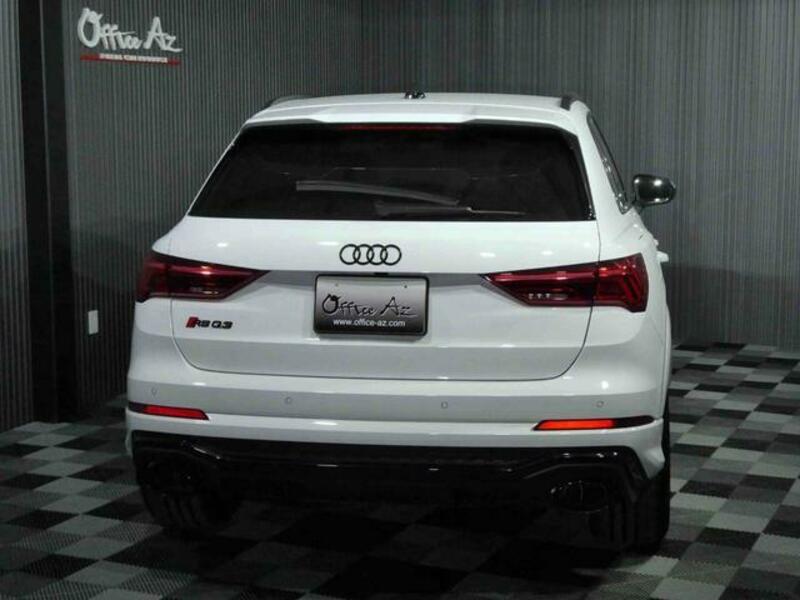 RS Q3