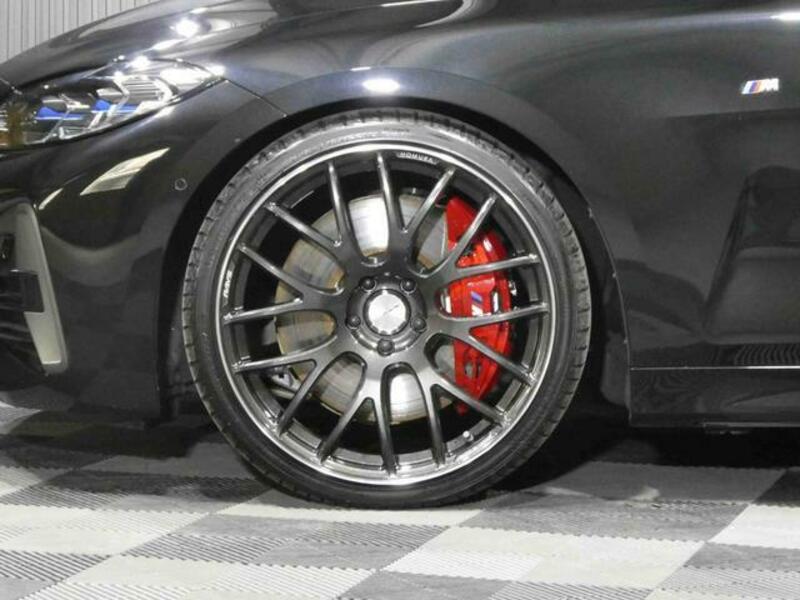 4 SERIES