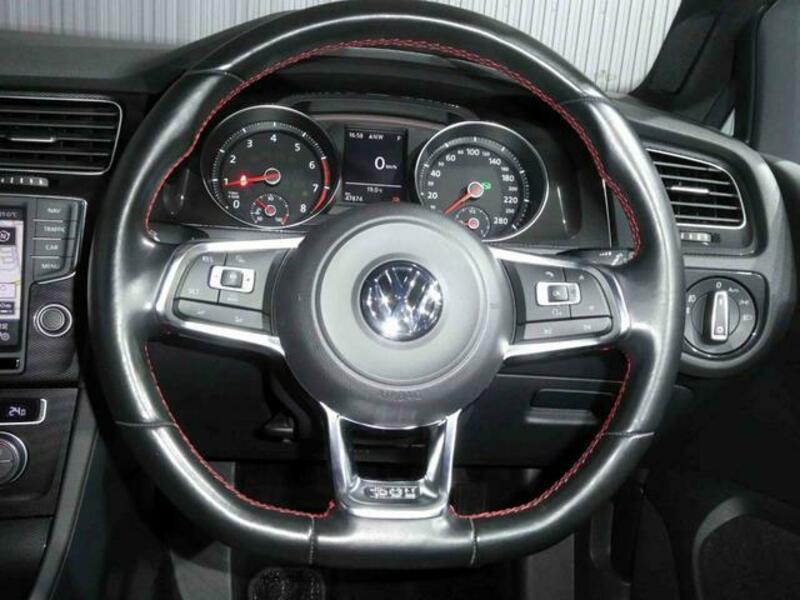 GOLF GTI