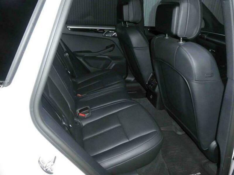 MACAN