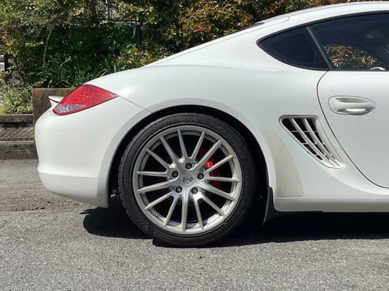 CAYMAN