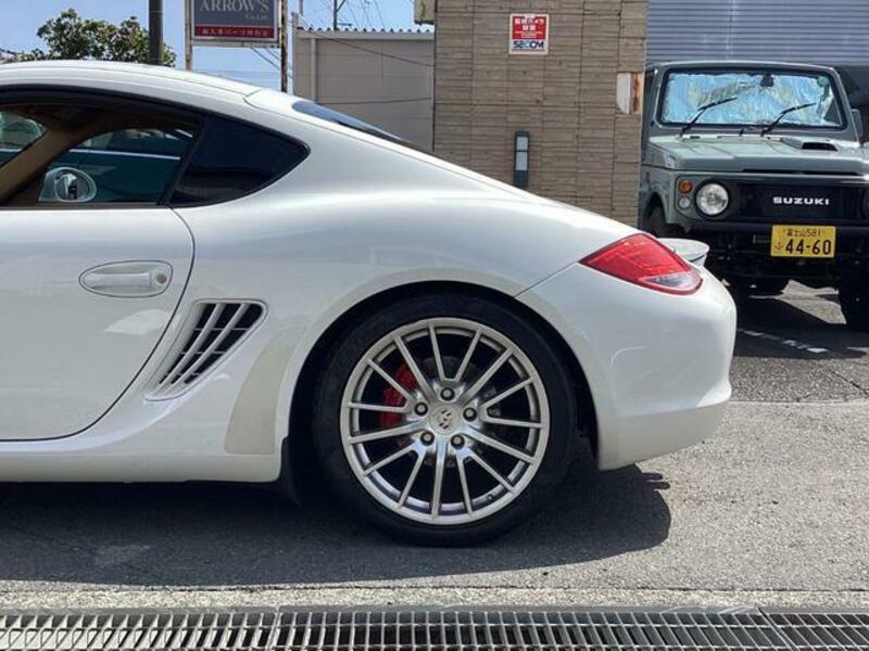 CAYMAN
