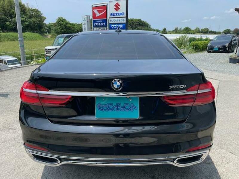 7 SERIES