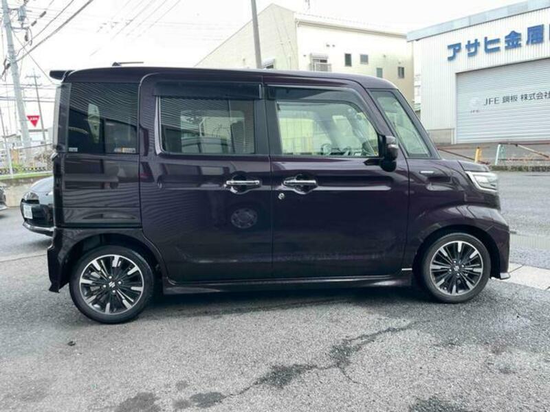 SPACIA CUSTOM