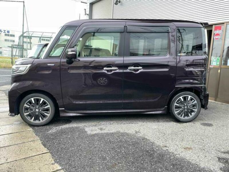 SPACIA CUSTOM
