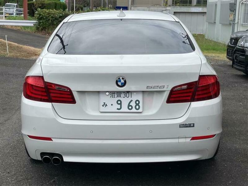 5 SERIES