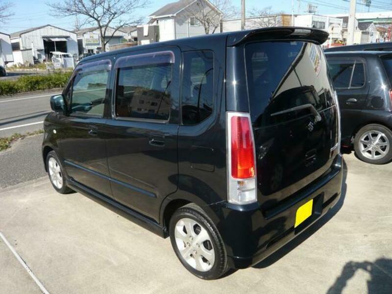 WAGON R