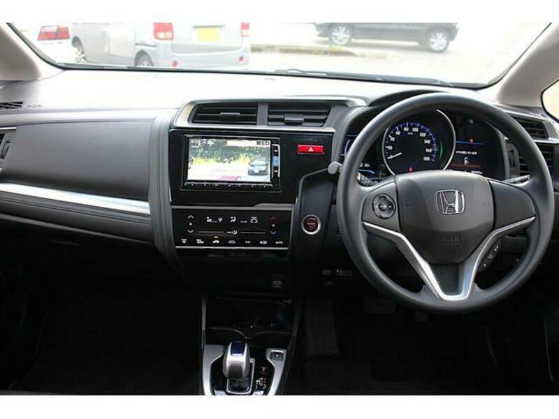 FIT HYBRID