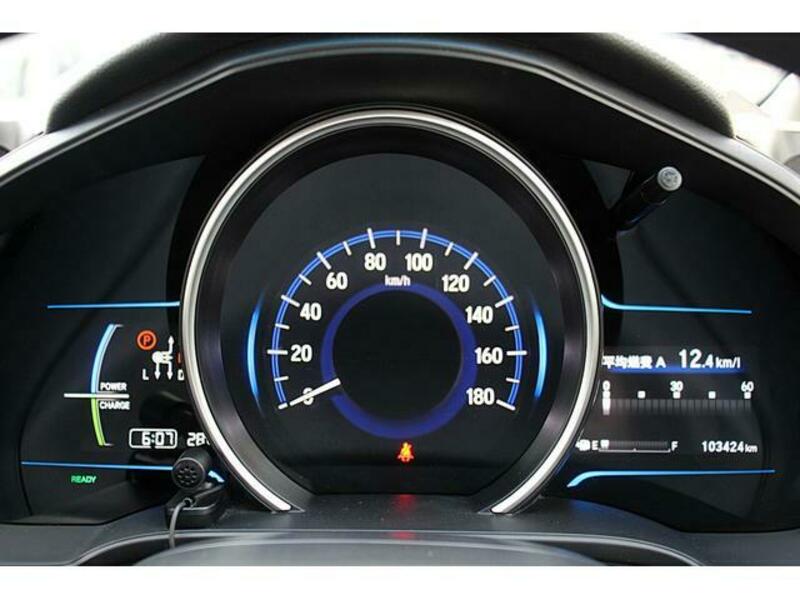 FIT HYBRID