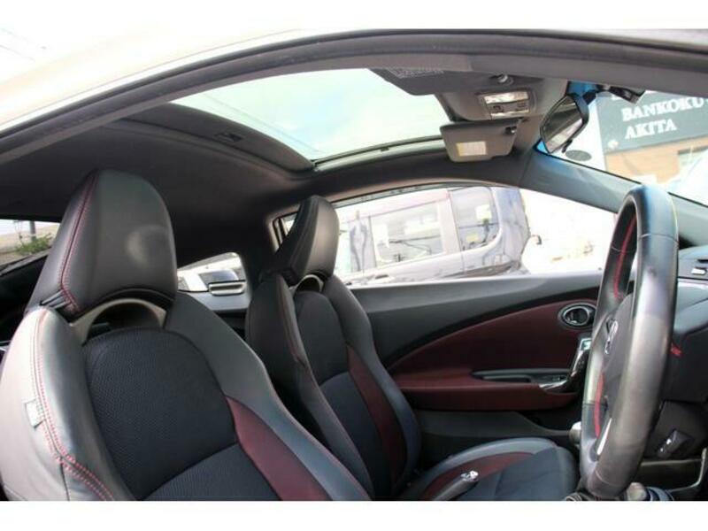 CR-Z