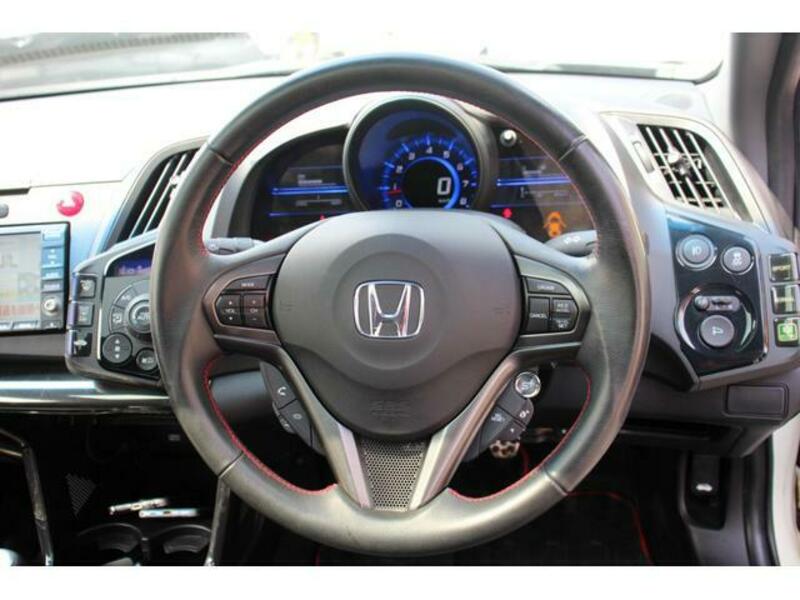CR-Z