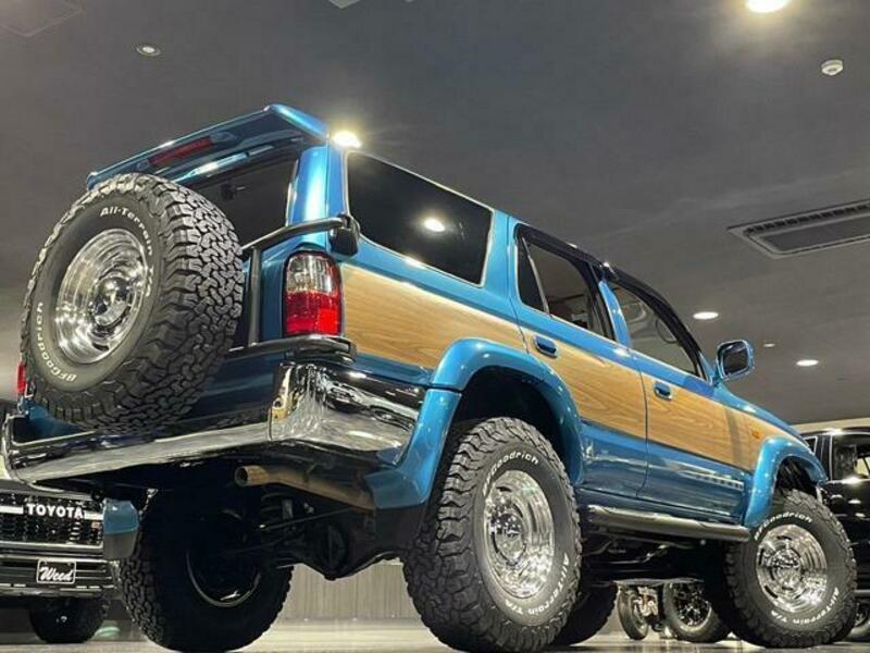 HILUX SURF