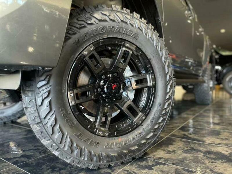 HILUX