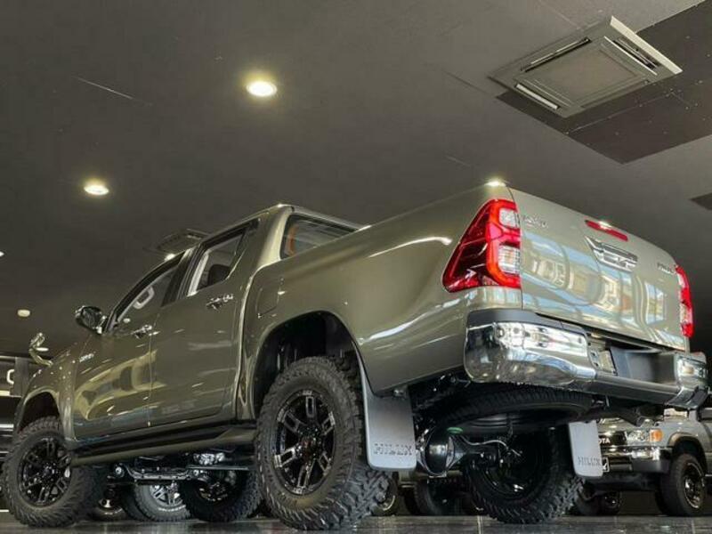 HILUX