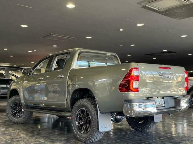 HILUX