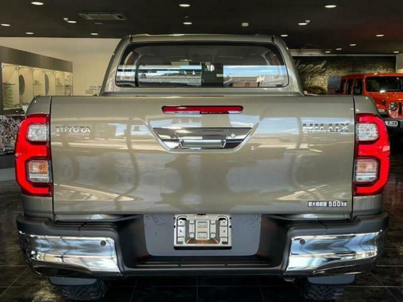 HILUX