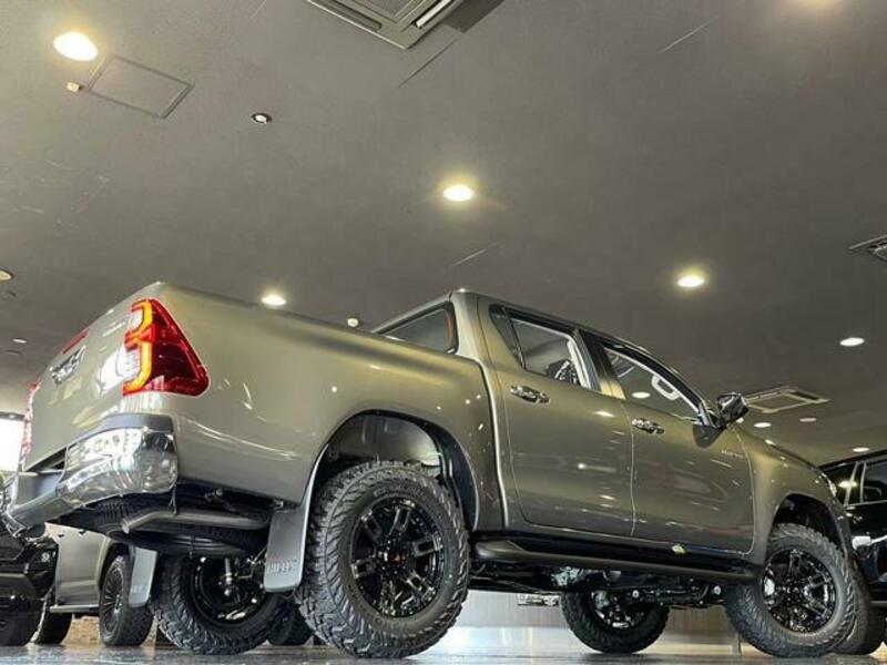 HILUX