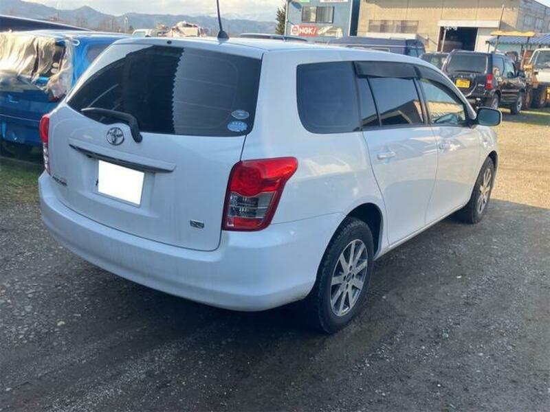 COROLLA FIELDER