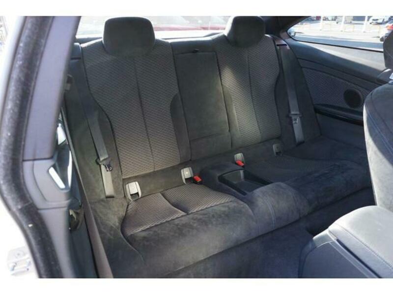 4 SERIES