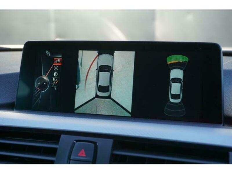 4 SERIES
