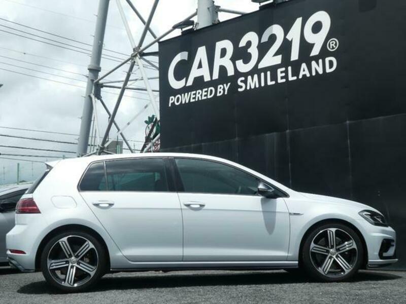 GOLF R