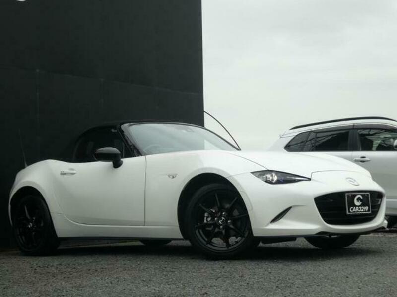 ROADSTER