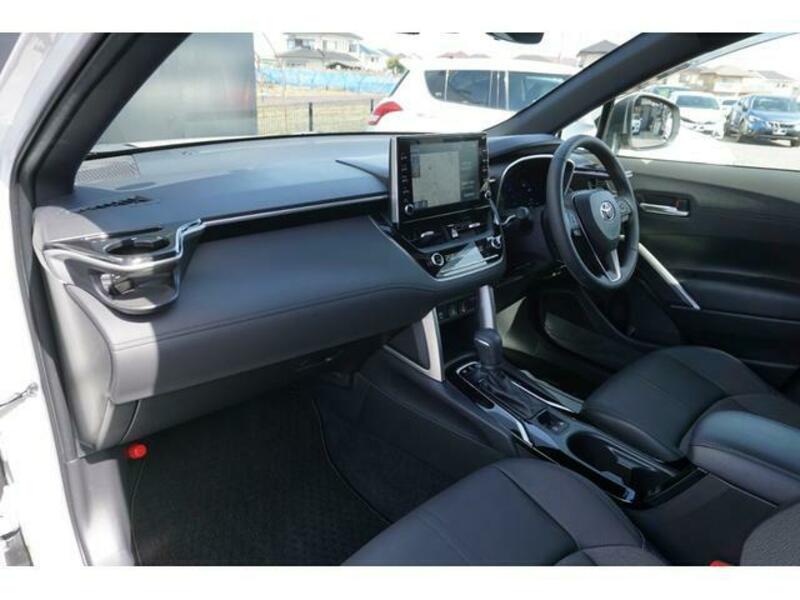 COROLLA CROSS