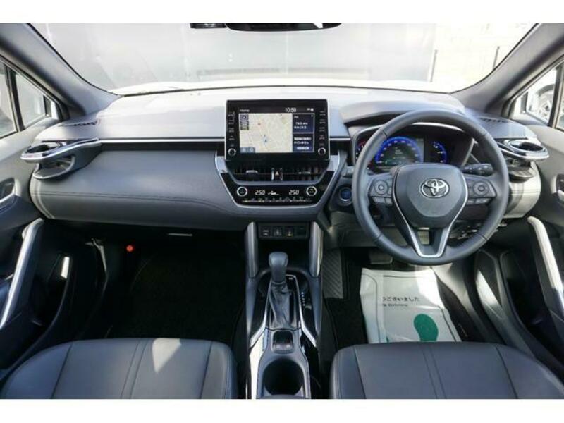 COROLLA CROSS
