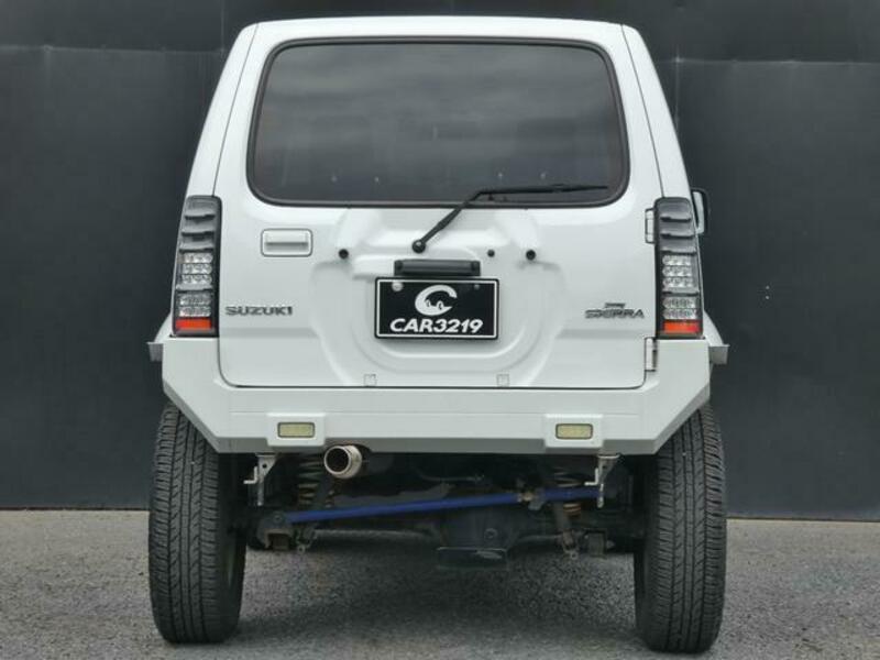 JIMNY SIERRA