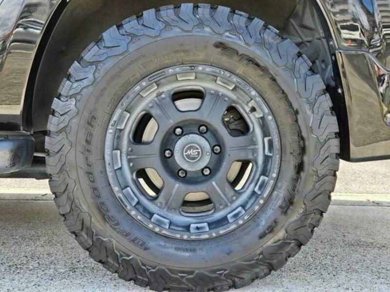 HILUX SURF