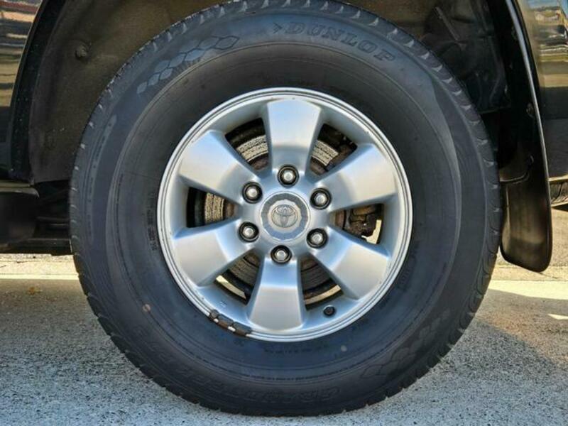 HILUX SURF