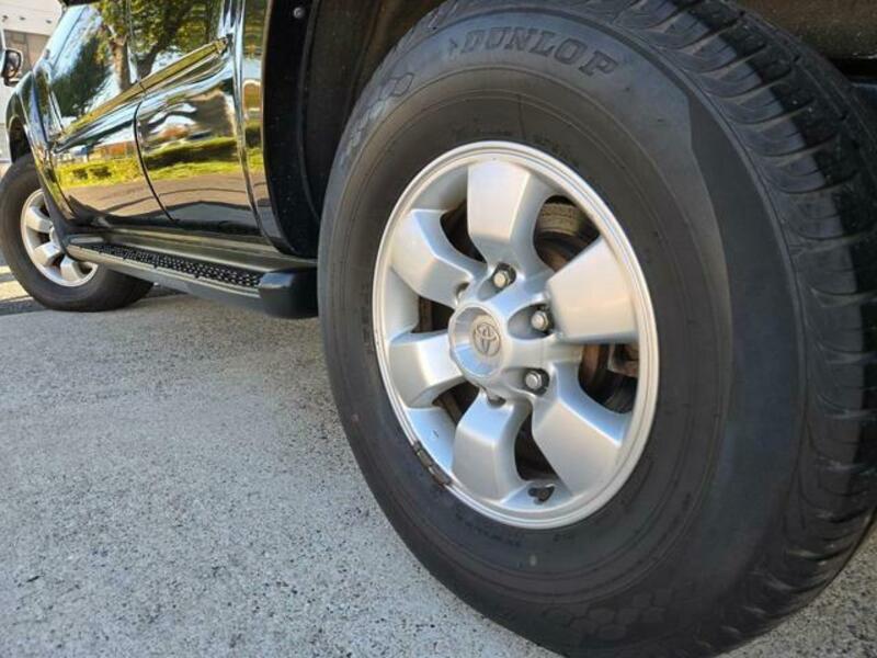 HILUX SURF