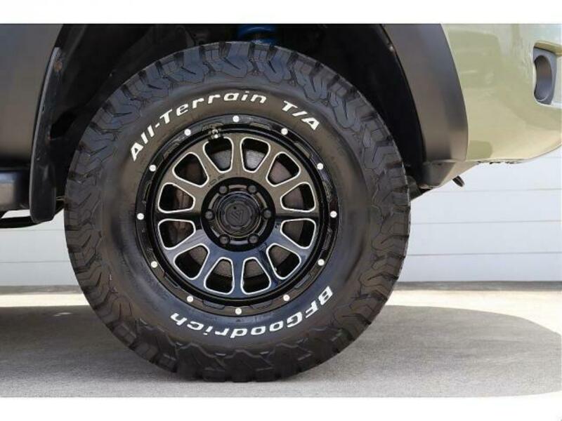 HILUX SURF