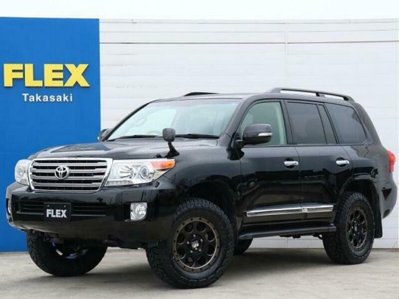 TOYOTA LAND CRUISER