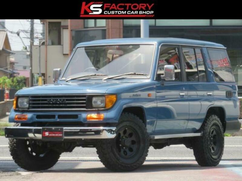 TOYOTA LAND CRUISER PRADO