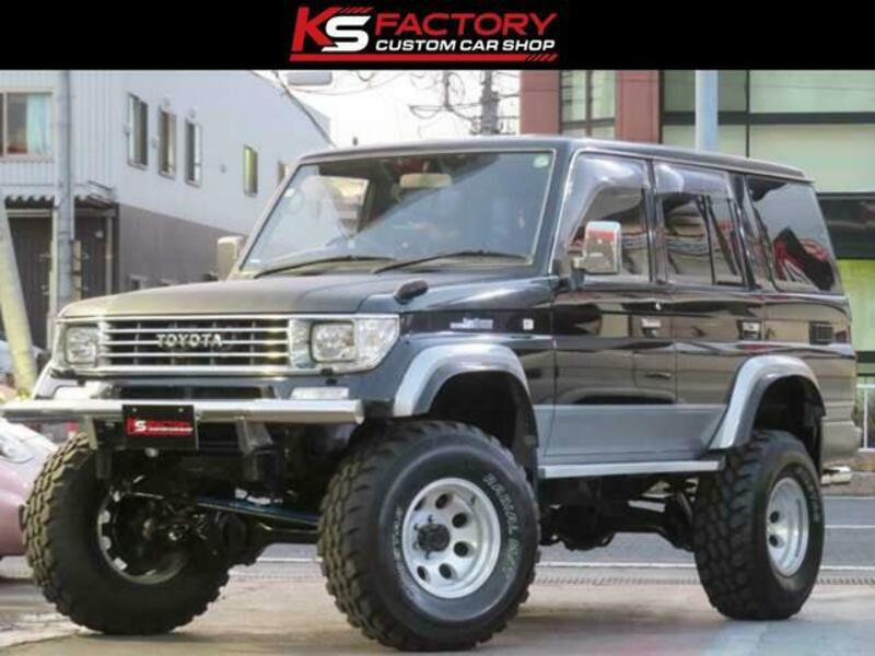 TOYOTA LAND CRUISER PRADO